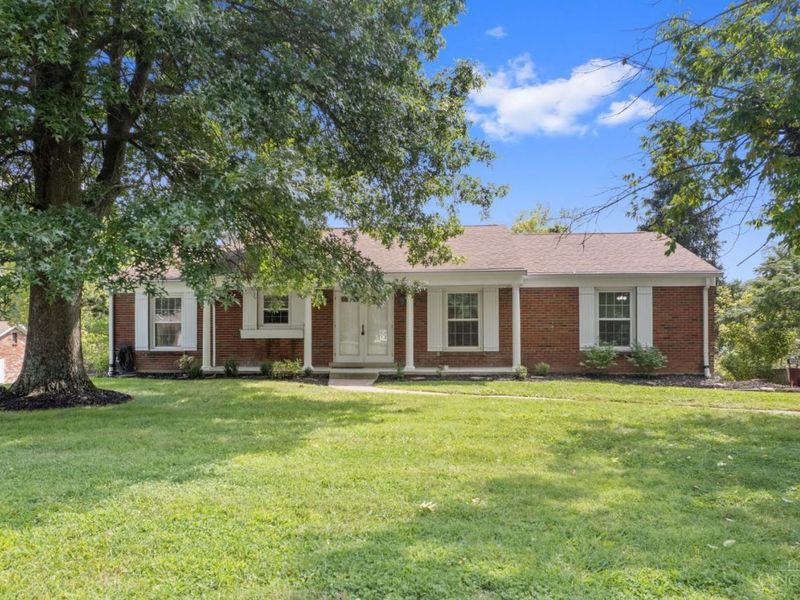 5818 Kenwood Road, Cincinnati, OH 45243 Photo 2