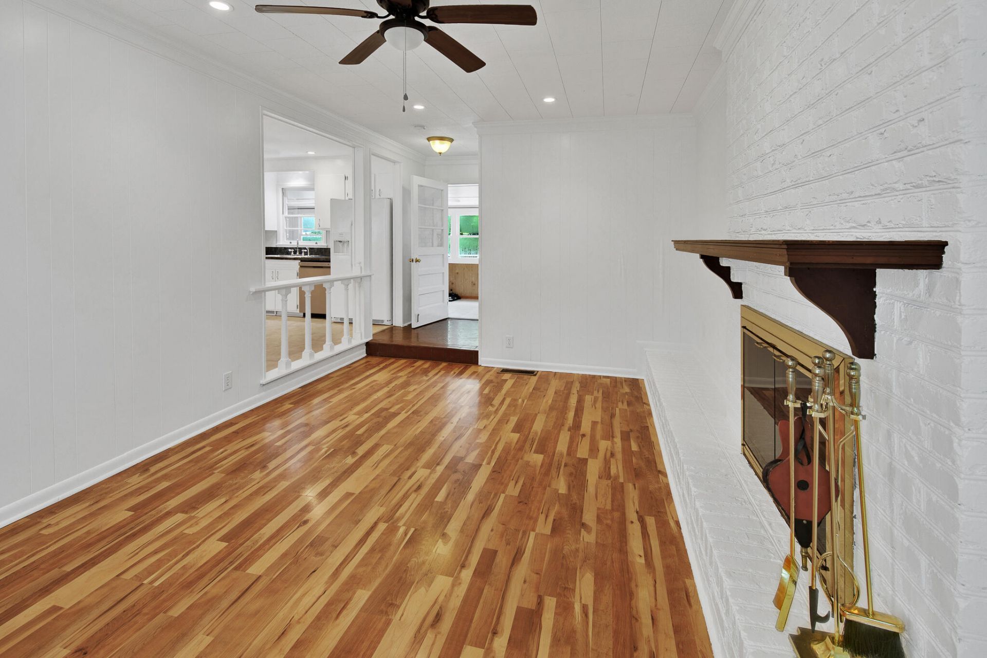 1154 Winborn Drive Photo 9