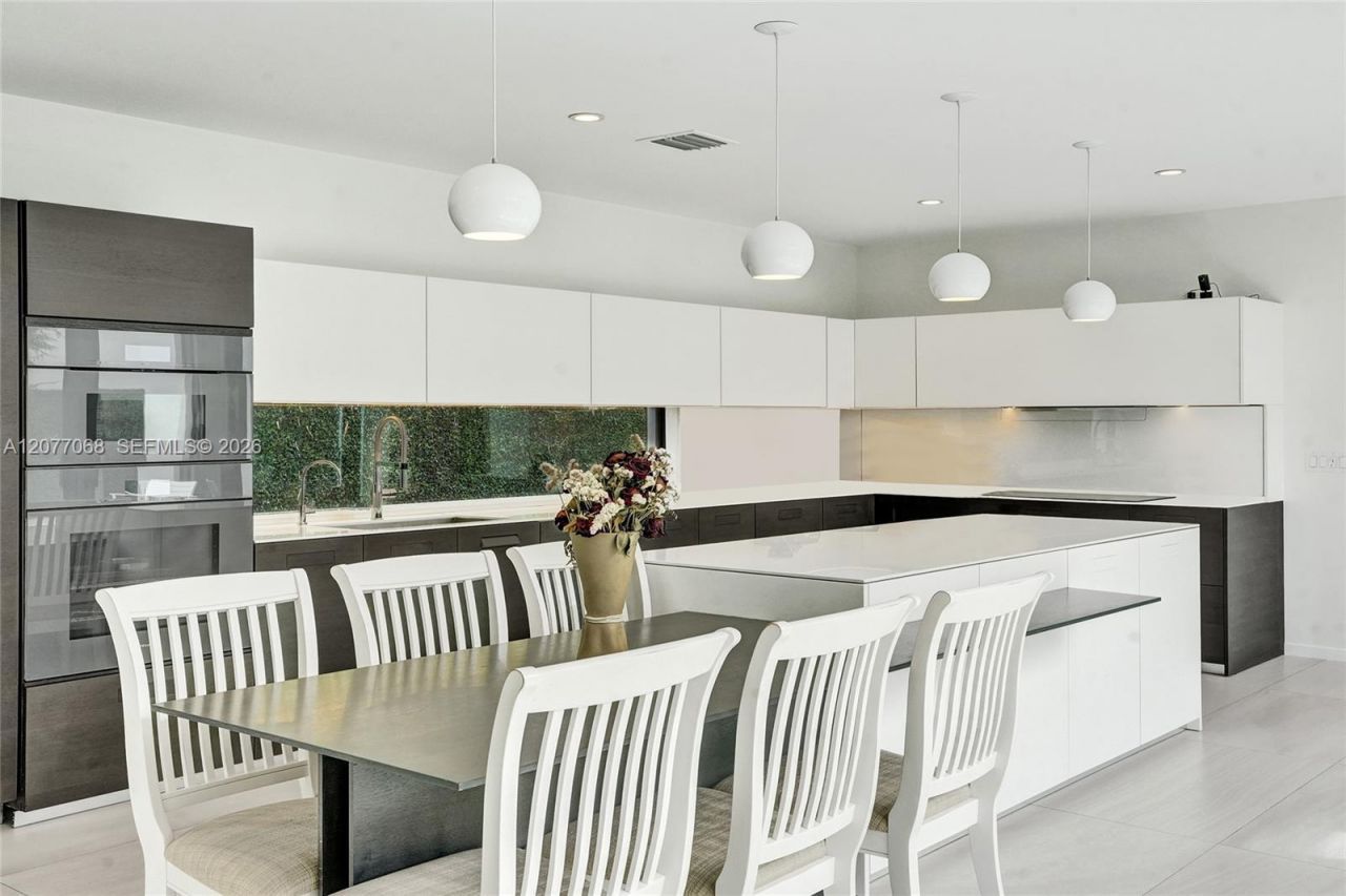 129 N Victoria Park Rd, Fort Lauderdale, FL 33301 Photo