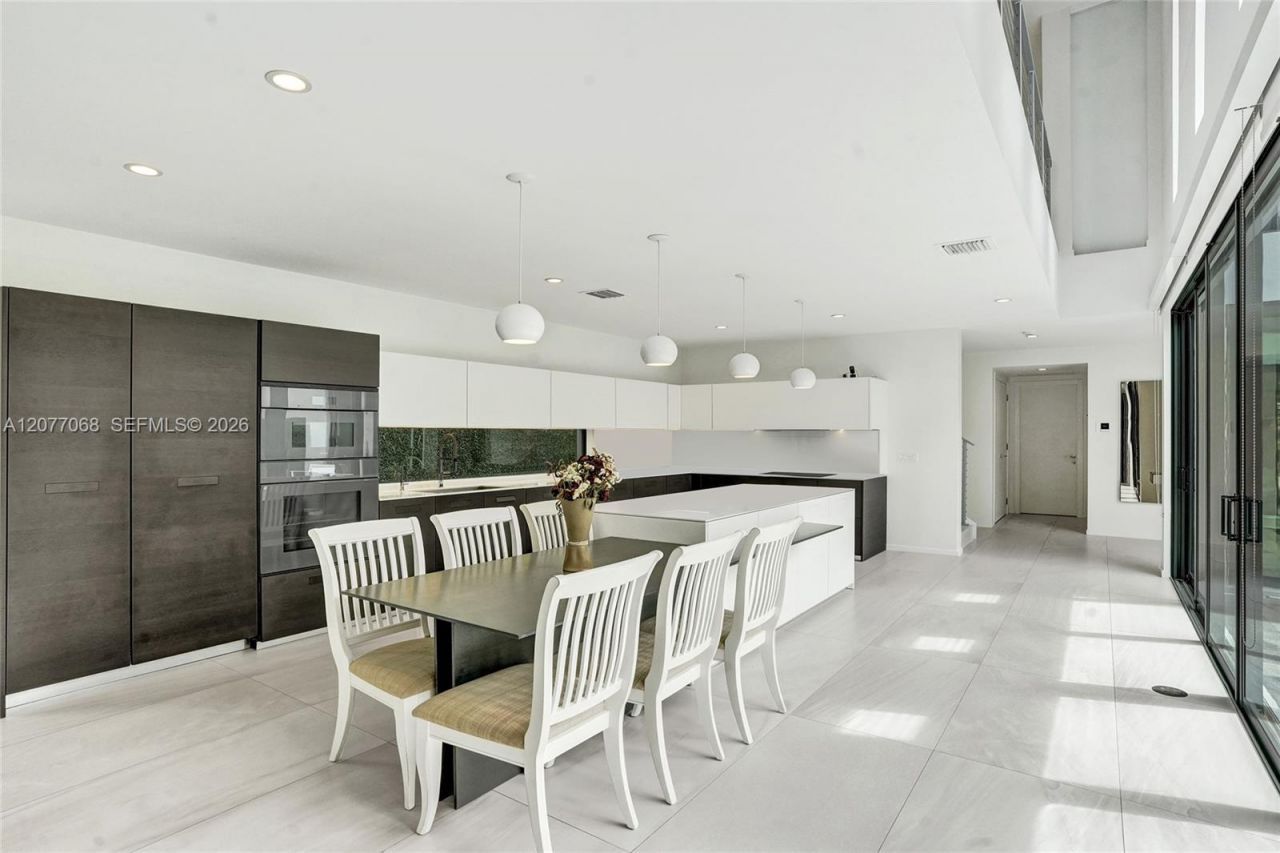 129 N Victoria Park Rd, Fort Lauderdale, FL 33301 Photo