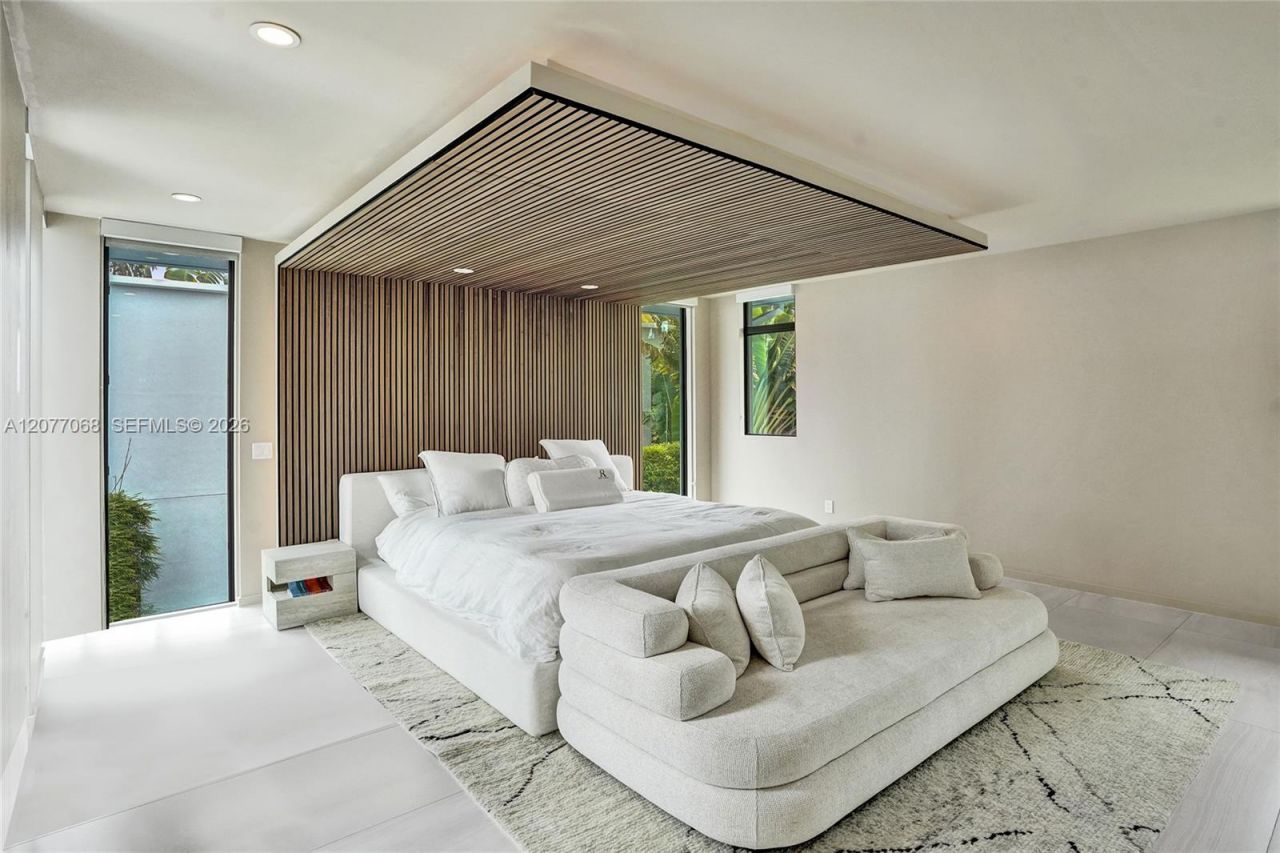 129 N Victoria Park Rd, Fort Lauderdale, FL 33301 Photo
