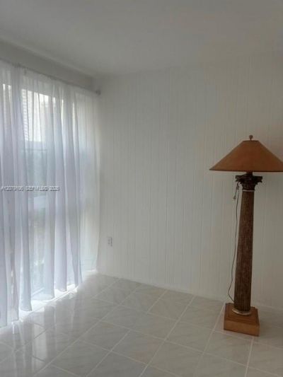 17560 Atlantic Blvd , Unit 514, Sunny Isles Beach, FL 33160 Photo