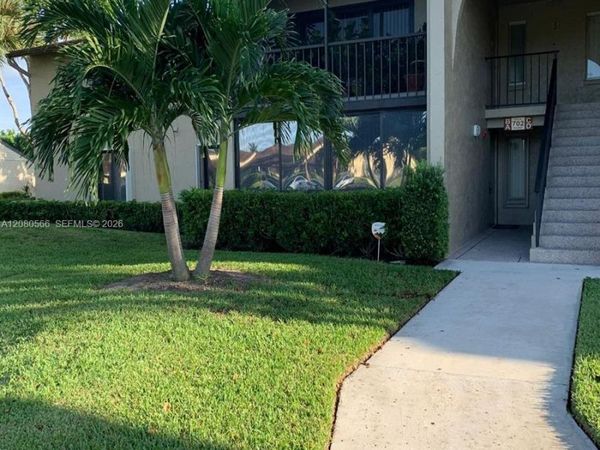 702 Sunny Pine Way, Unit A1, Green Acres, FL 33415
