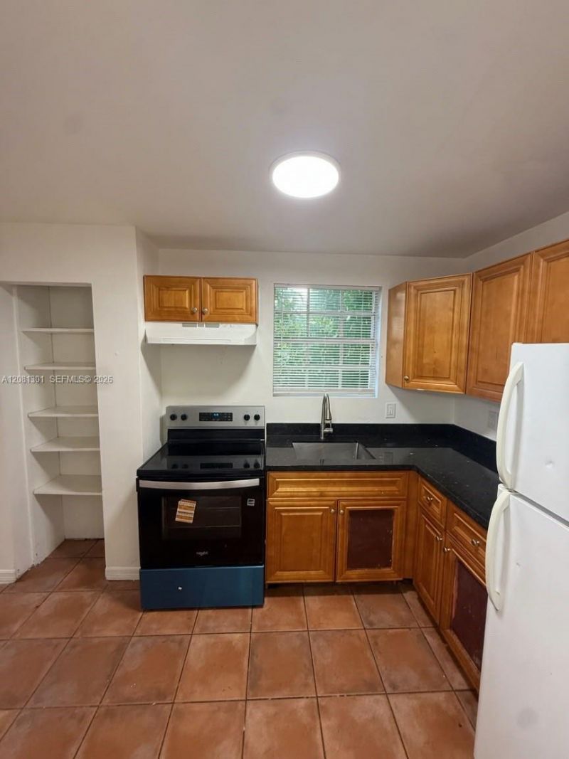 715 NW 116th Ter, Unit B, Miami, FL 33168 Photo