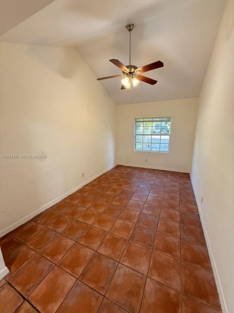 715 NW 116th Ter, Unit B, Miami, FL 33168 Photo