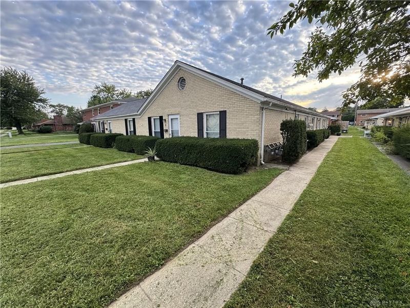 533 Karns Drive, Vandalia, OH 45377 Photo 2