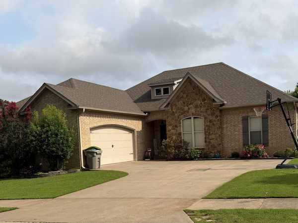 3321 Blackberry Lane, Benton, AR 72015