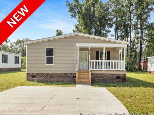 4056 Lodge Drive, Wade, NC 28395