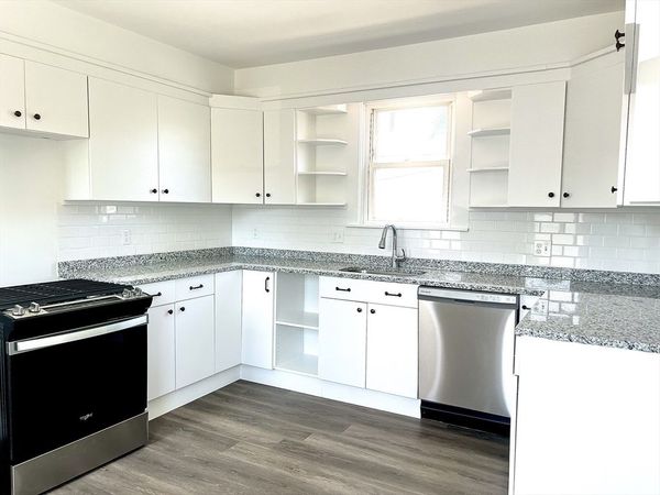 17 Church St, Unit 2, Taunton, MA 02780