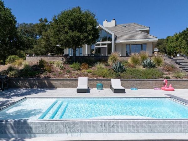 31499 Via Las Rosas, Carmel Valley, CA 93924