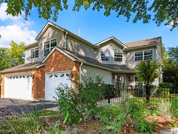 27961 N Myrtle Street , Wauconda, IL 60084