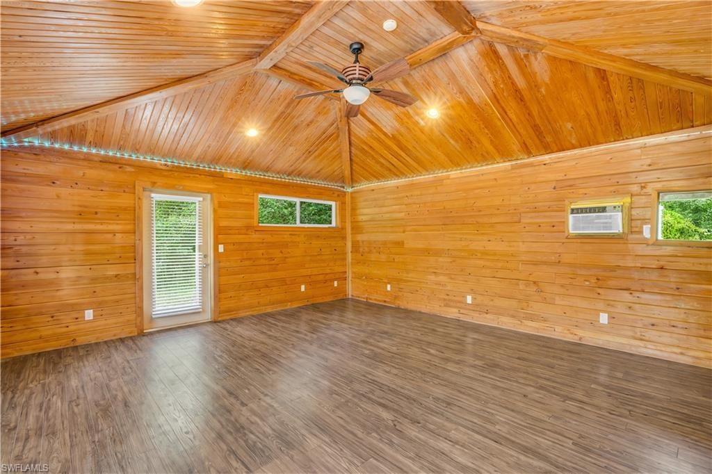 6061 Golden Oaks Ln, Naples, FL 34119 Photo