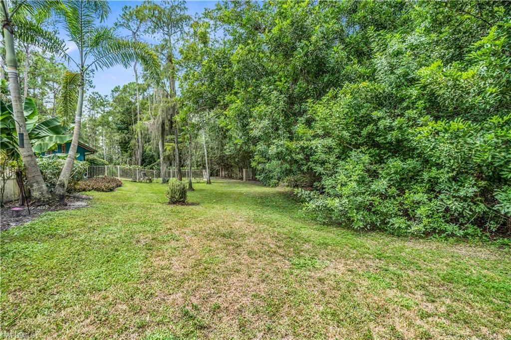 6061 Golden Oaks Ln, Naples, FL 34119 Photo