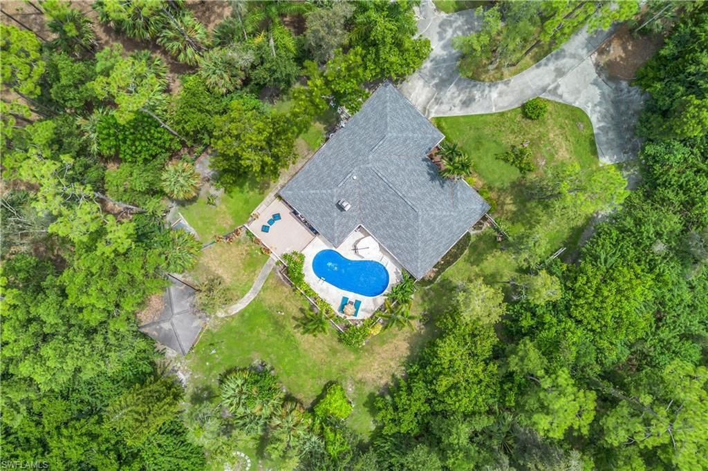 6061 Golden Oaks Ln, Naples, FL 34119 Photo