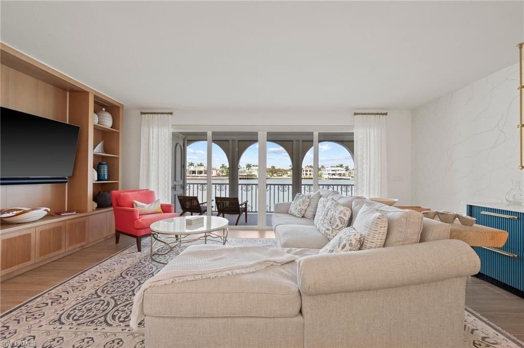 4000 Gulf Shore Blvd N, Unit 1500, Naples, FL 34103 Photo