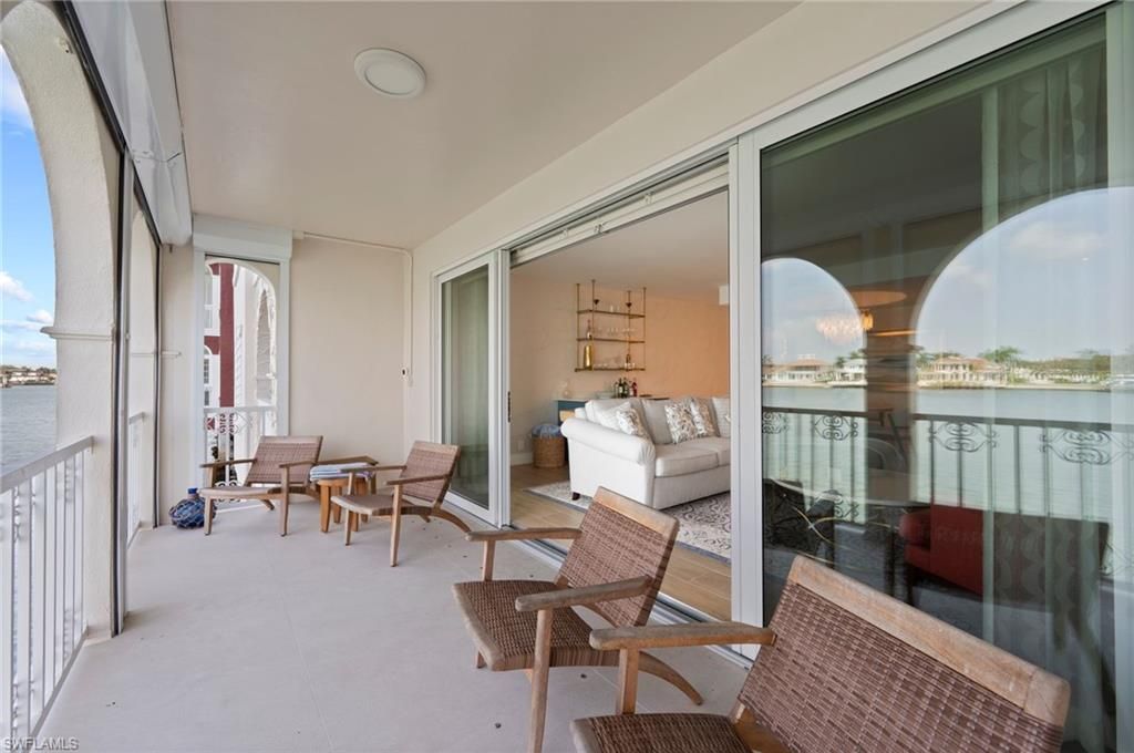 4000 Gulf Shore Blvd N, Unit 1500, Naples, FL 34103 Photo