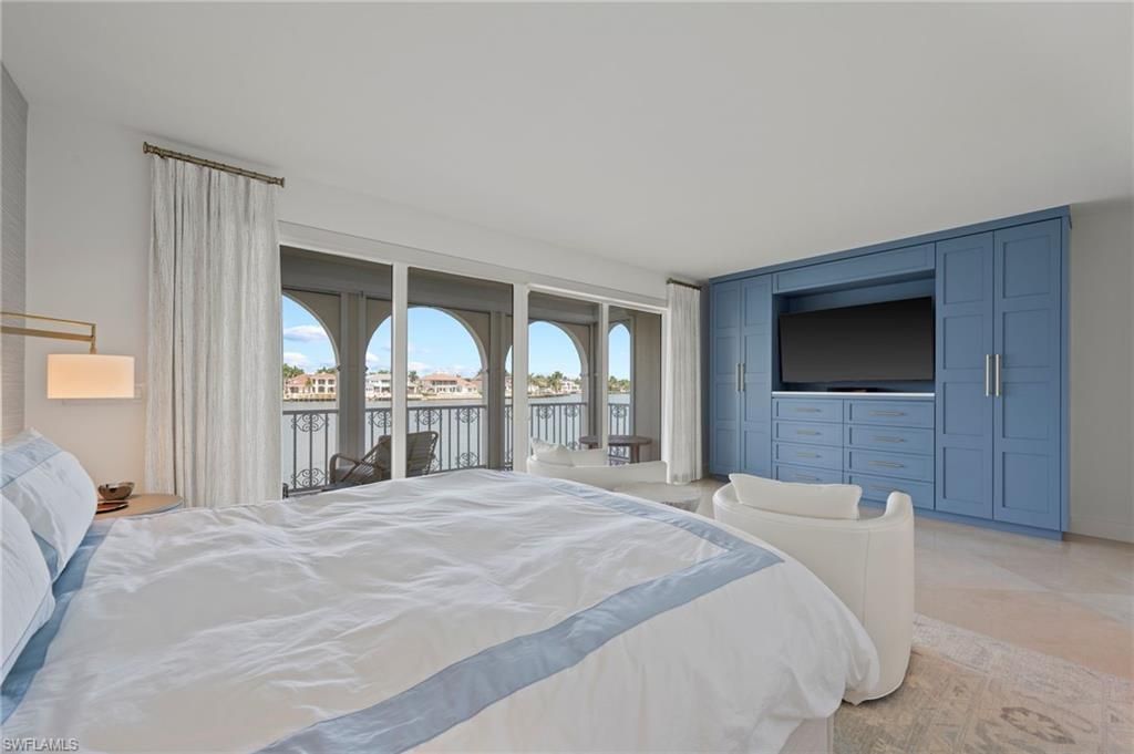 4000 Gulf Shore Blvd N, Unit 1500, Naples, FL 34103 Photo