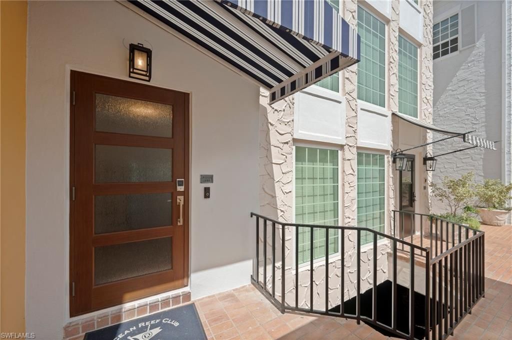 4000 Gulf Shore Blvd N, Unit 1500, Naples, FL 34103 Photo