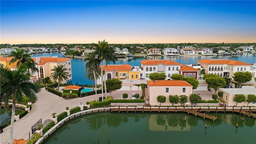 4000 Gulf Shore Blvd N, Unit 1500, Naples, FL 34103 Photo