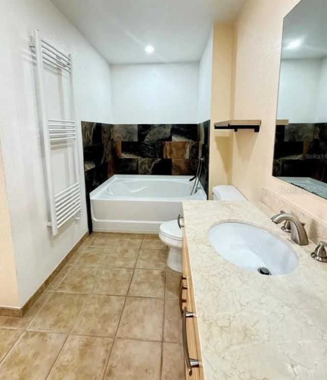 1064 N Tamiami Trail , Unit 1404, Sarasota, FL 34236 Photo