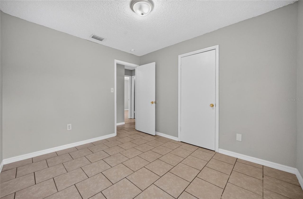 507 S Ohio Ave, Groveland, FL 34736 Photo