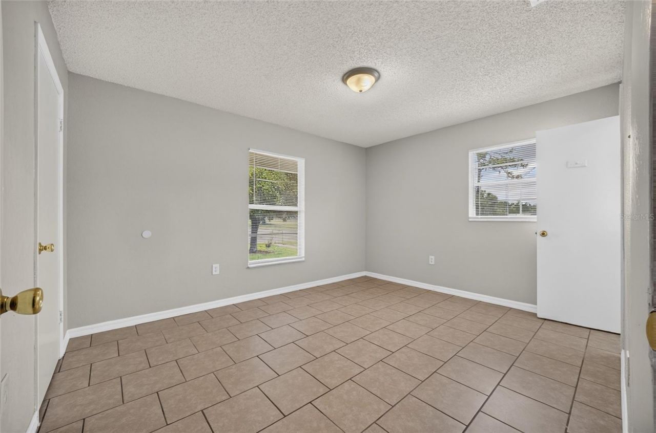 507 S Ohio Ave, Groveland, FL 34736 Photo