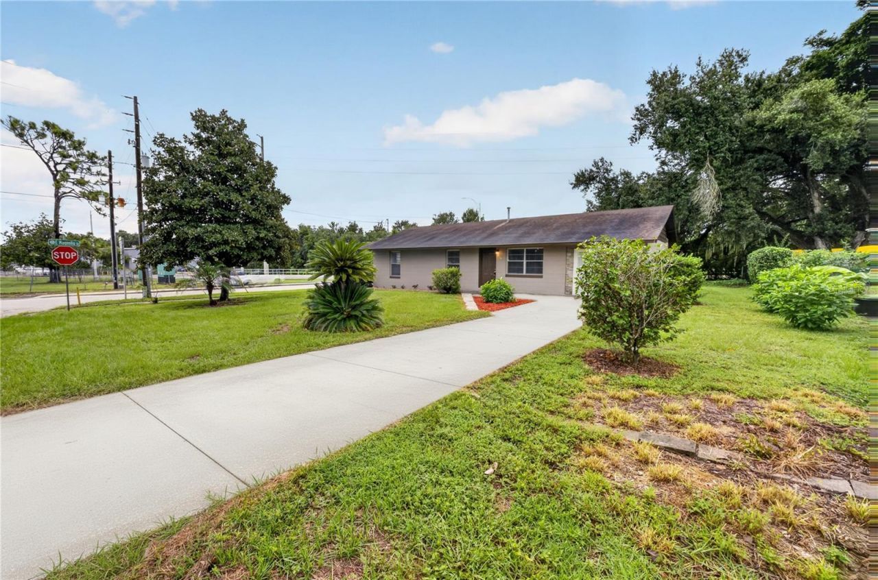 507 S Ohio Ave, Groveland, FL 34736 Photo