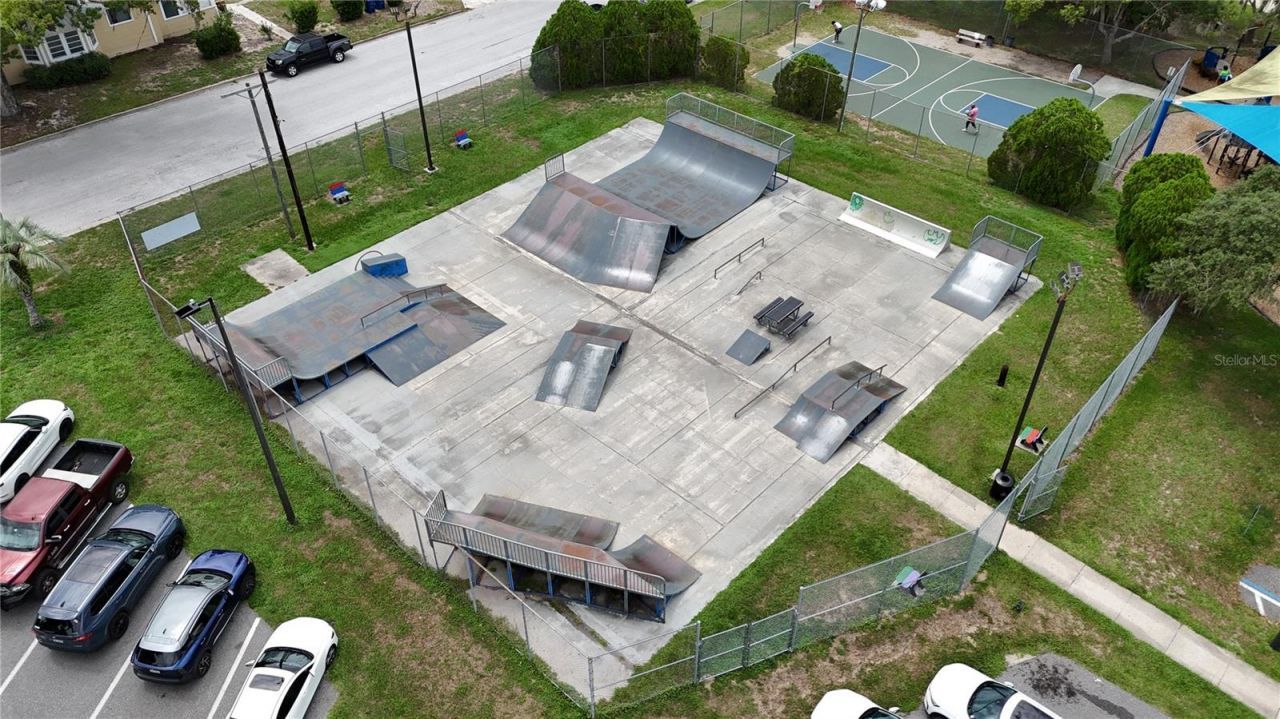 507 S Ohio Ave, Groveland, FL 34736 Photo