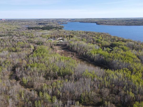 101 Baich Drive , Coleraine, MN 55722