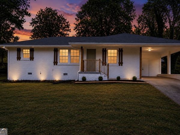 926 Green Valley Road SW, Mableton, GA 30126