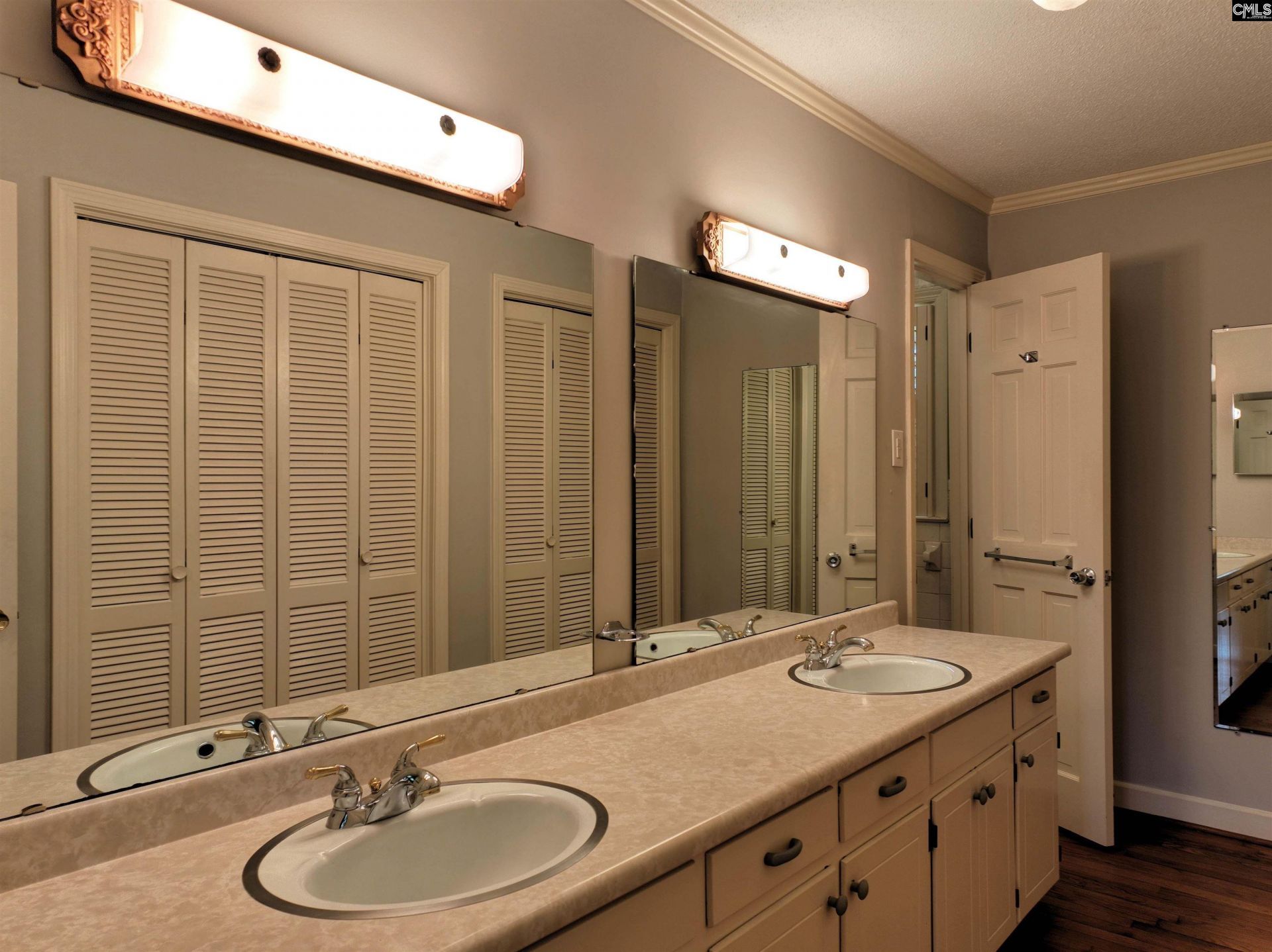 2315 Evans Circle Photo 30