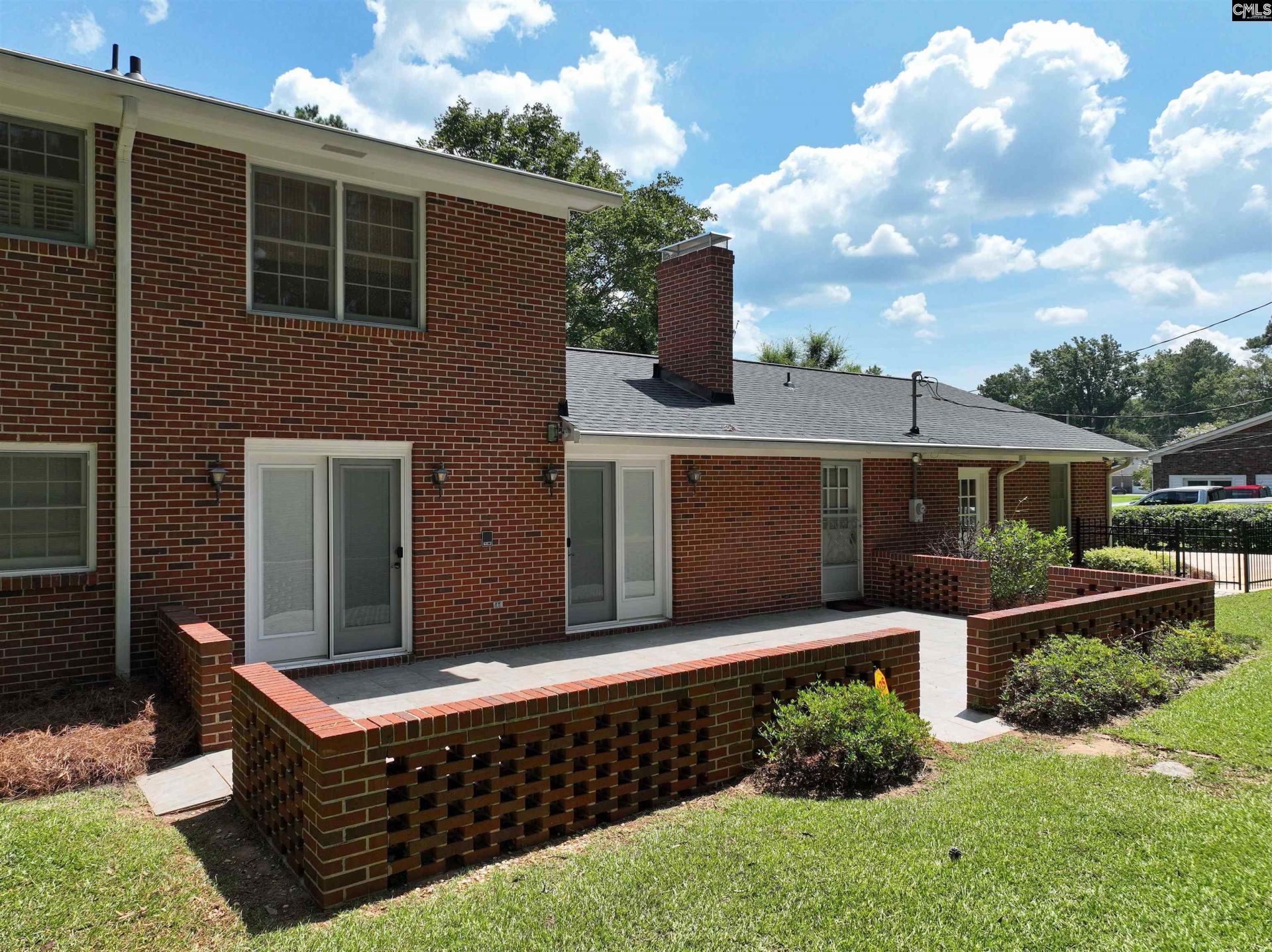 2315 Evans Circle Photo 5