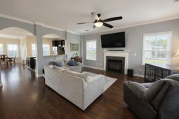 214 Tannery Drive photo 4