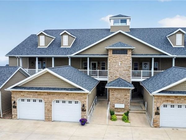 2780 Whispering Shores Drive , Vermilion, OH 44089