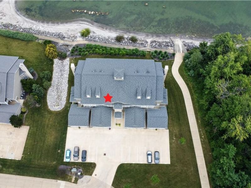 2780 Whispering Shores Drive, Vermilion, OH 44089 Photo 5
