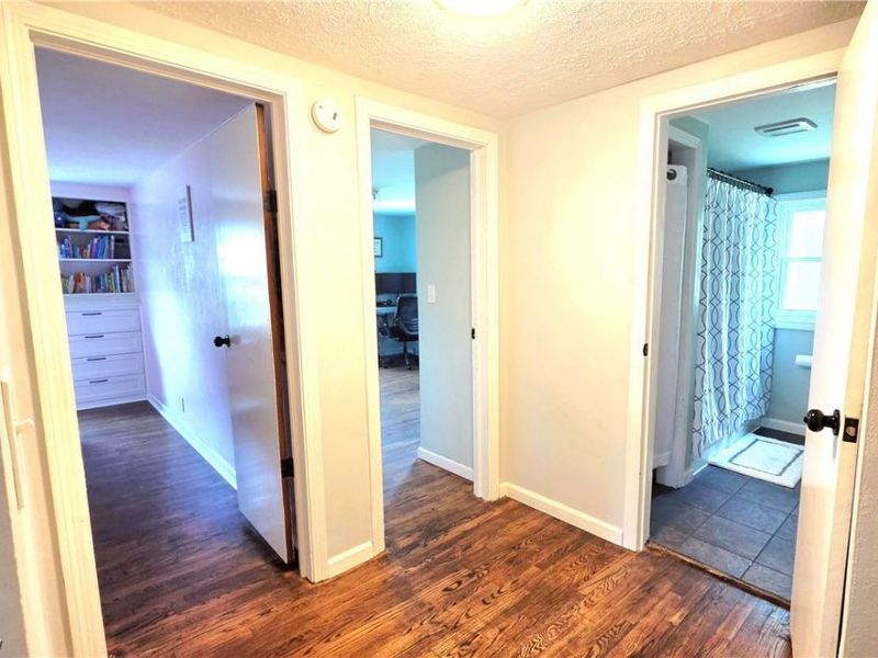 7907 Baumhart Road, Amherst, OH 44001 Photo 22