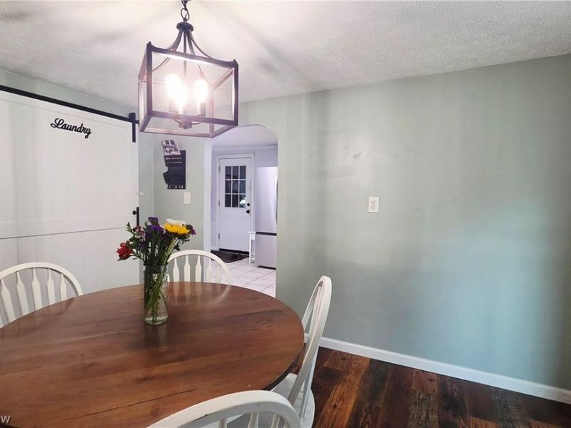 7907 Baumhart Road, Amherst, OH 44001 Photo 8