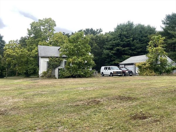 23 Taunton St, Lakeville, MA 02347