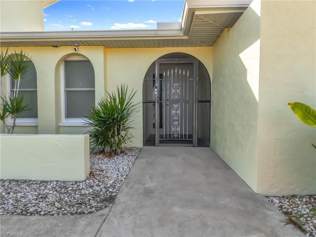 144 SW 38th Ter, Cape Coral, FL 33914 Photo
