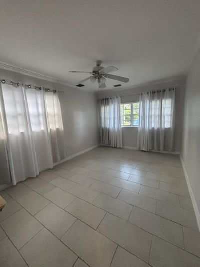 738 SW 5th Avenue, Hallandale Beach, FL 33009 Photo