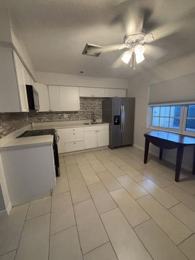 738 SW 5th Avenue, Hallandale Beach, FL 33009 Photo