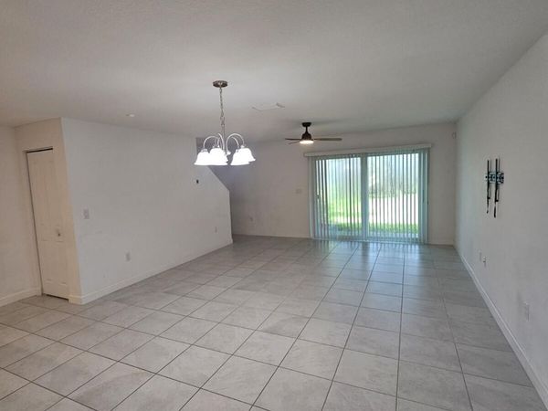 6765 Broadwater Lane, Lake Worth, FL 33467