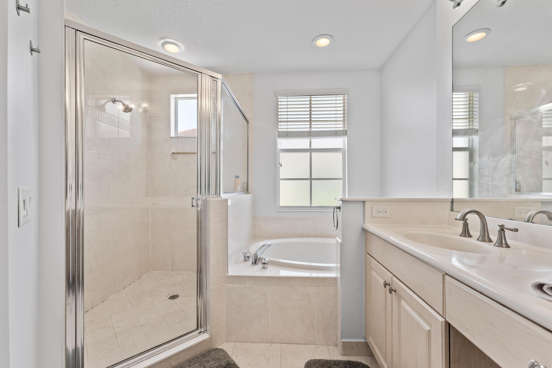 2558 Gardens Parkway, Palm Beach Gardens, FL 33410 Photo