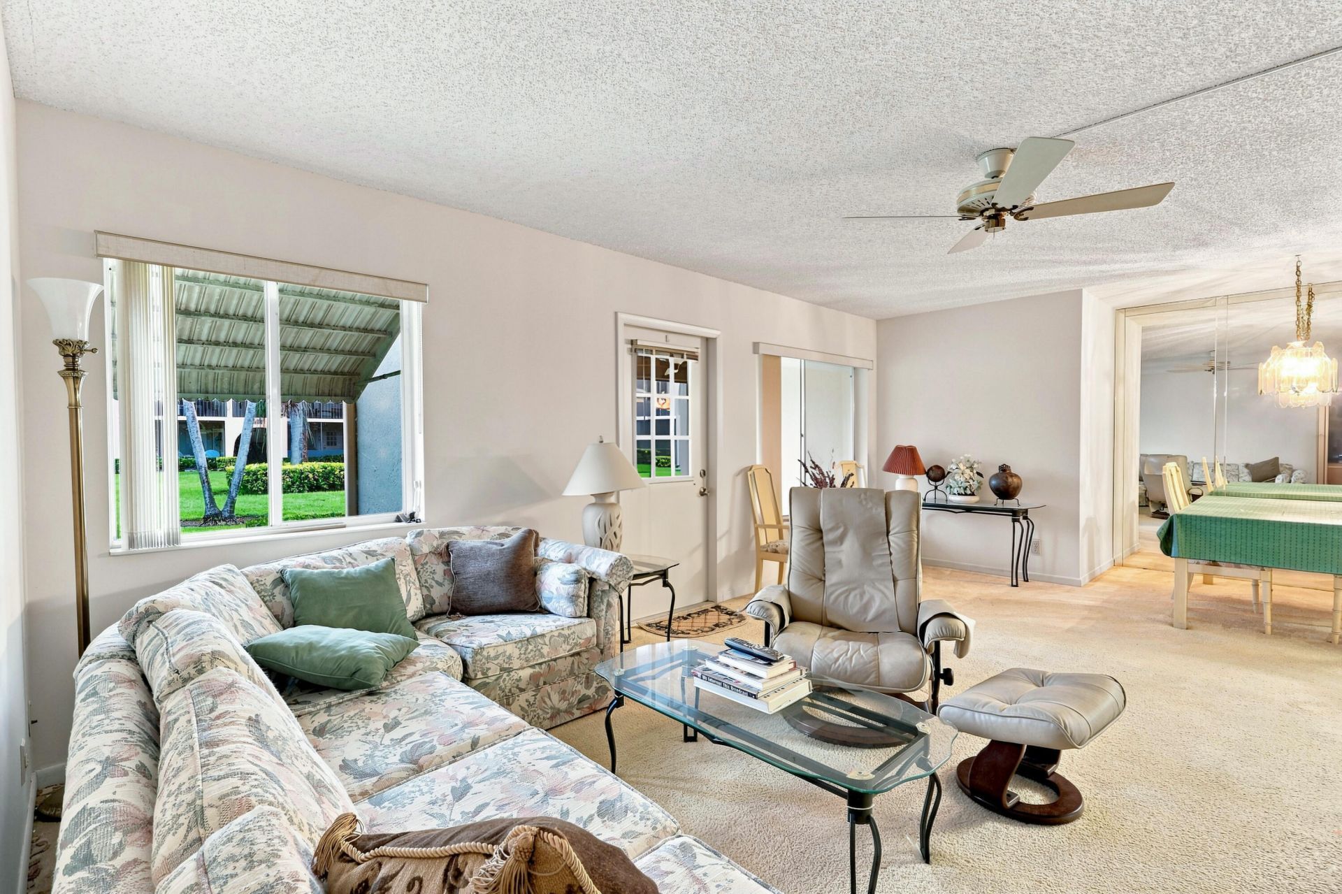 204 Pine Hov Circle, Unit B-1, Greenacres, FL 33463 Photo