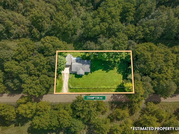 11441 Crampton Road, Hillsdale, MI 49242