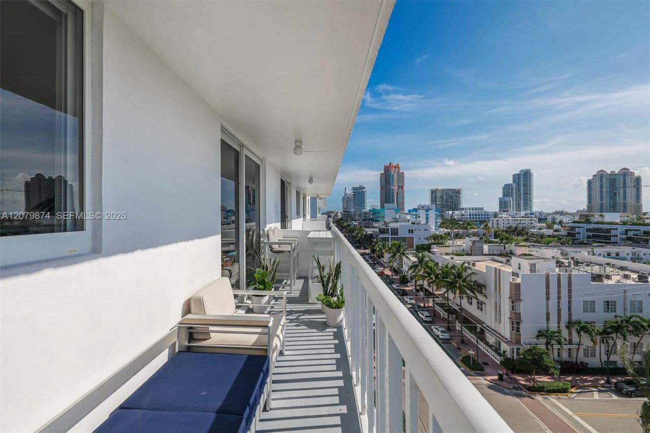 401 Ocean Dr, Unit 903, Miami Beach, FL 33139 Photo