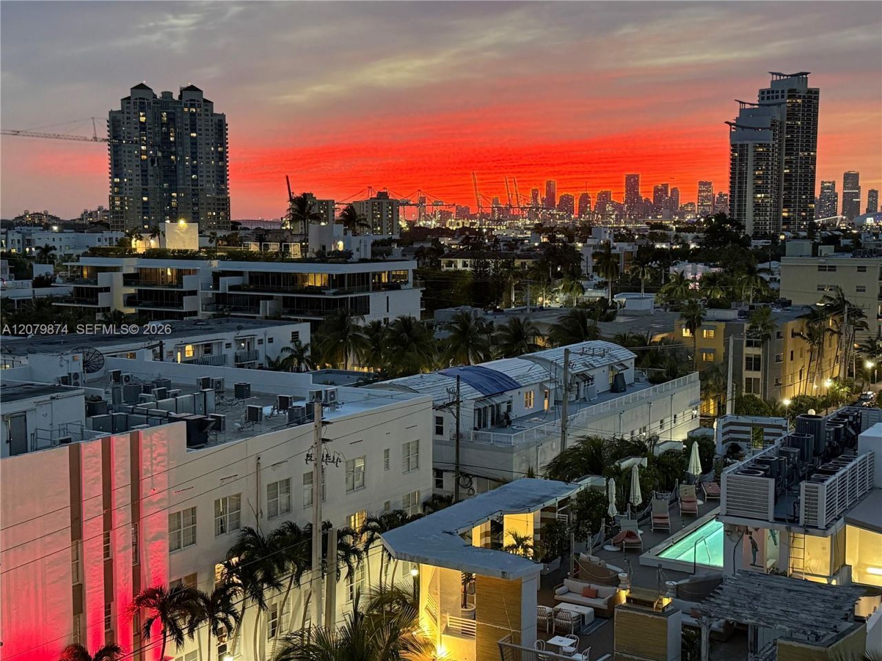 401 Ocean Dr, Unit 903, Miami Beach, FL 33139 Photo