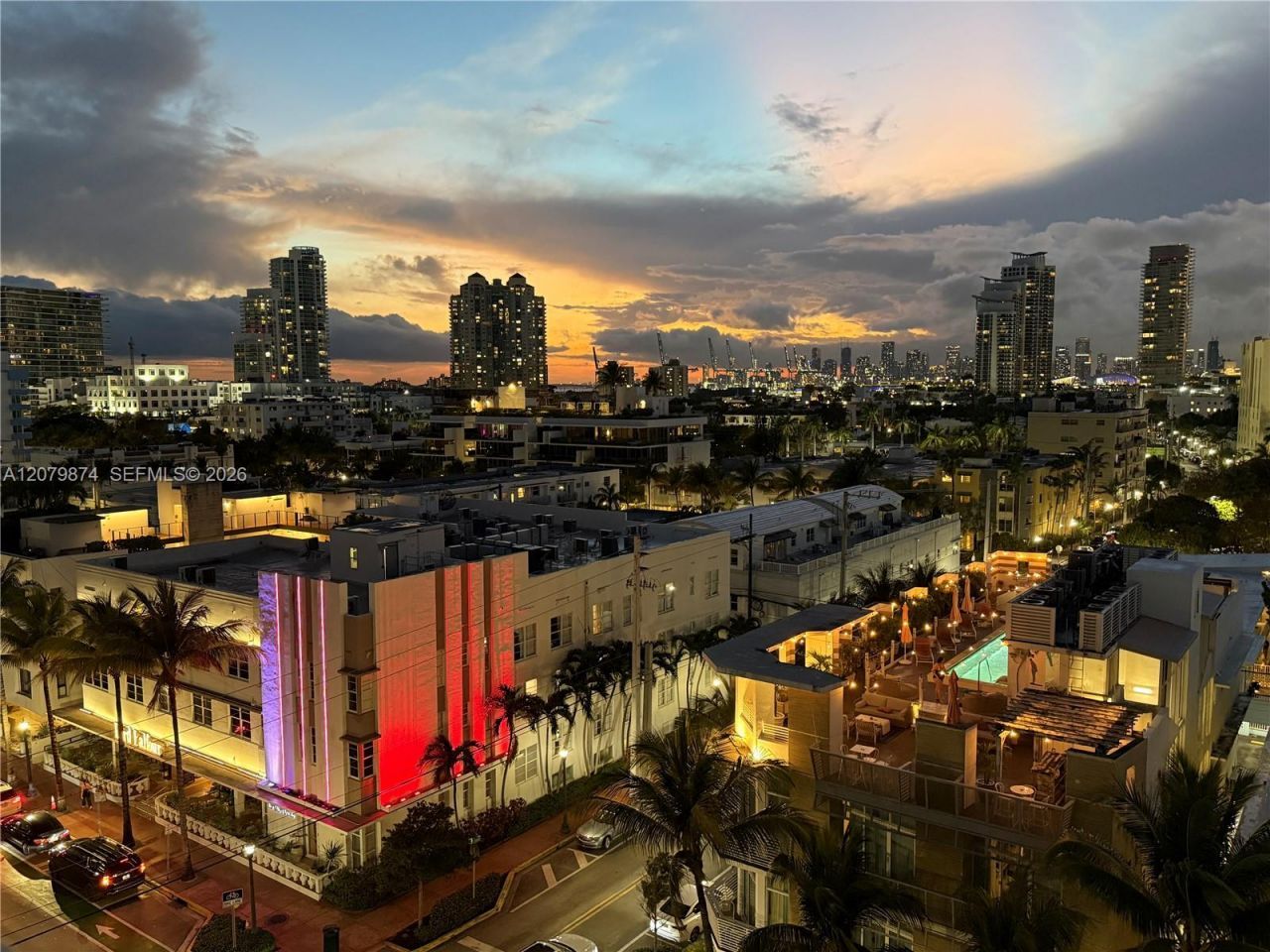 401 Ocean Dr, Unit 903, Miami Beach, FL 33139 Photo