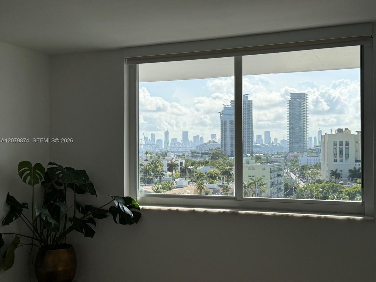 401 Ocean Dr, Unit 903, Miami Beach, FL 33139 Photo