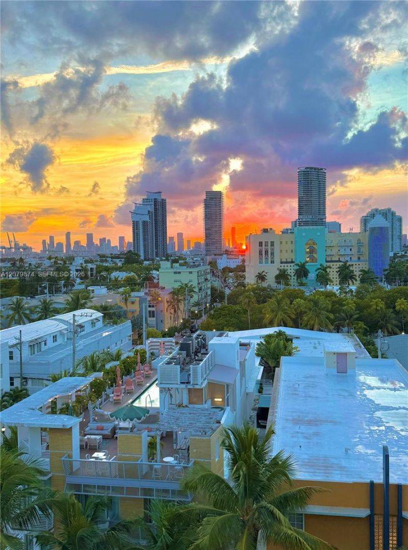 401 Ocean Dr, Unit 903, Miami Beach, FL 33139 Photo